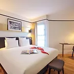 Hotel Mercure Paris Saint-ouen Saint-Ouen (Seine-Saint-Denis)