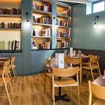Mercure Paris Saint-ouen 4*
