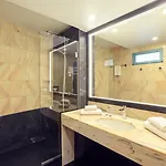 Mercure Paris Saint-ouen Hotel 4*