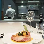 Mercure Paris Saint-ouen 4*