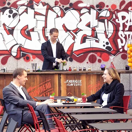 Hotel Mercure Paris Saint-ouen 4*