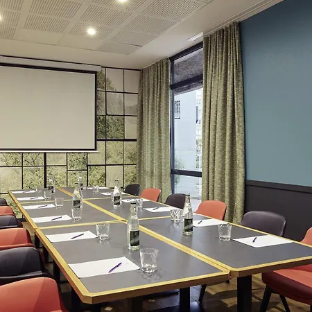 Hotel Mercure Paris Saint-ouen 4*