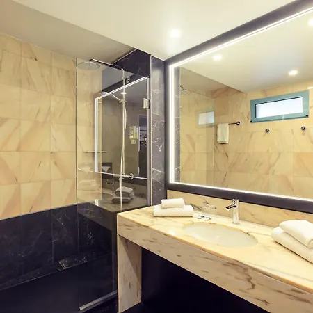 Mercure Paris Saint-ouen Ξενοδοχείο 4*