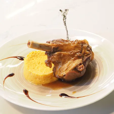 Mercure Paris Saint-ouen Hotel 4*