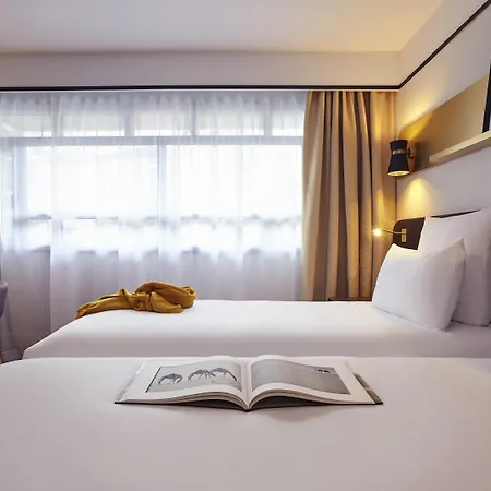 Mercure Paris Saint-ouen Сент-Уан