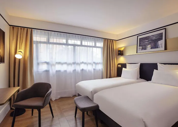 Mercure Paris Saint-ouen Hotel 4*