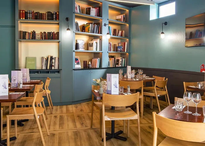 Mercure Paris Saint-ouen 4*